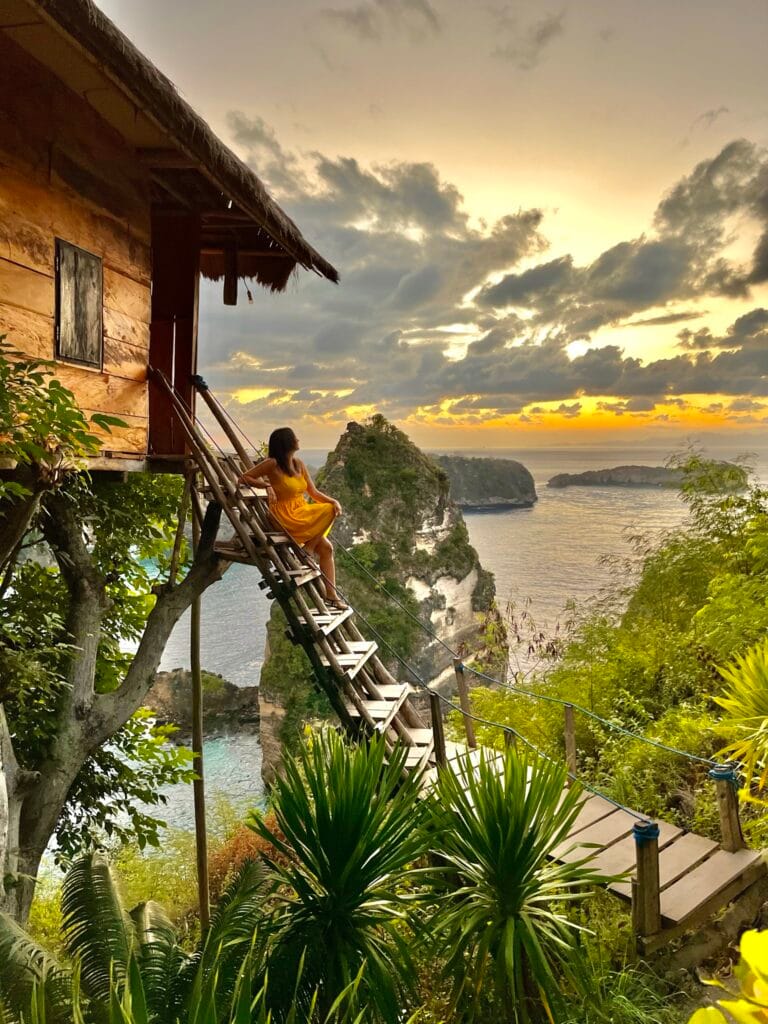 Nusa Penida Tree House sunrise view with Ellis